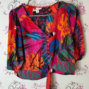 Joie blouse birds tropical button up Vibrant Parrot Print Blouse pink red green